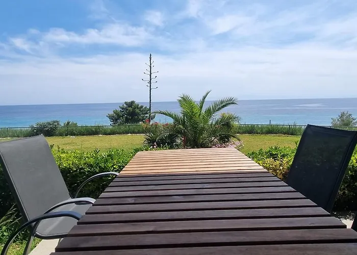 アパート Aegean View Smart Living *